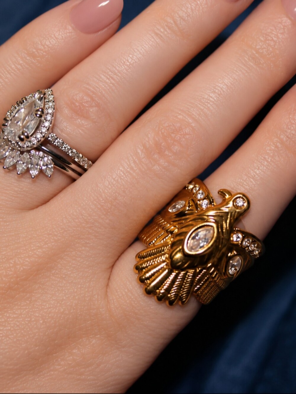 Golden Guardian Ring - Picture 2 of 7